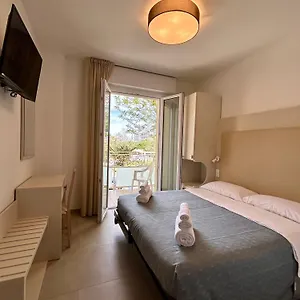 2* Hotel Brigantino